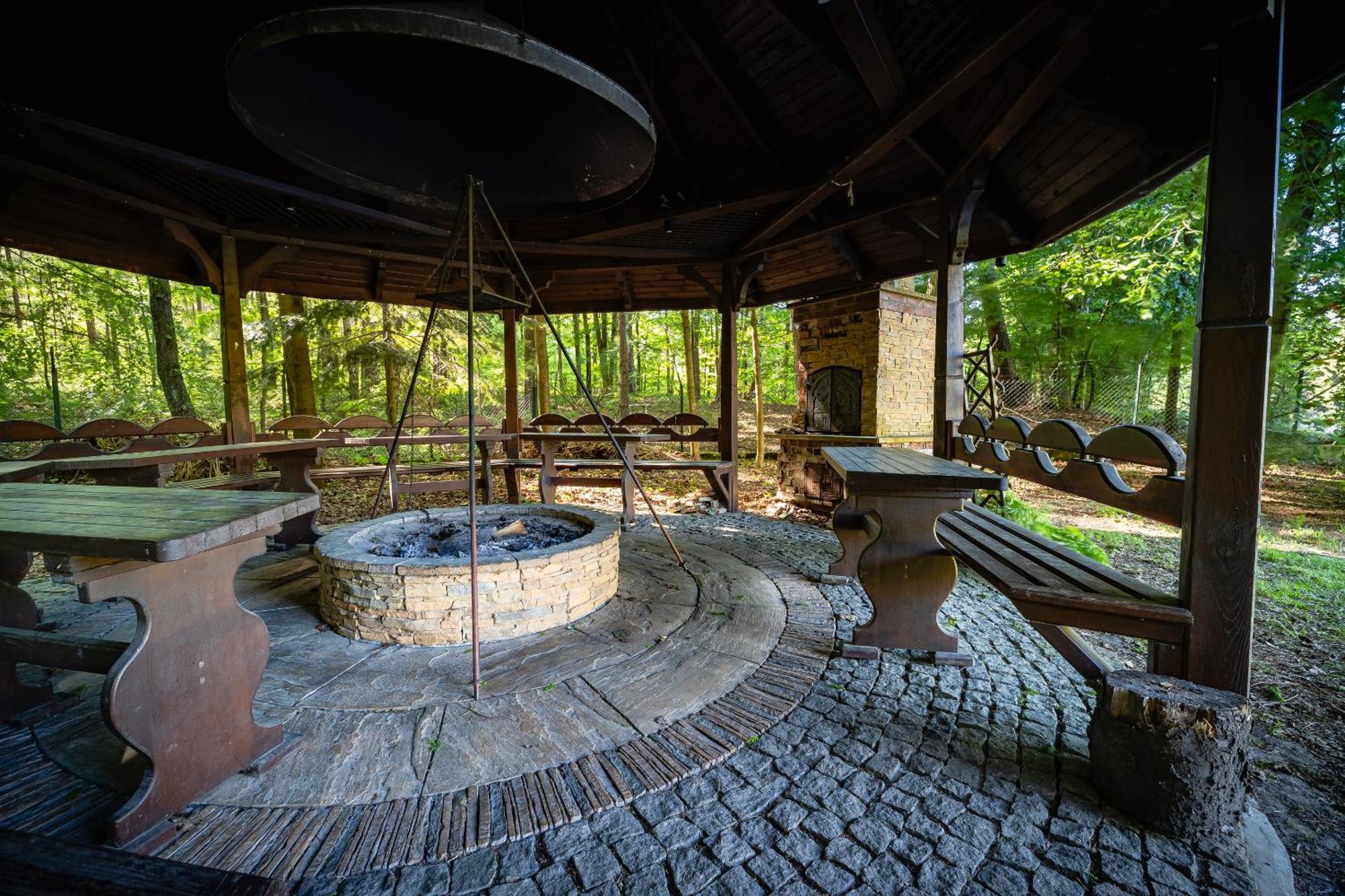 Dom Nad Stawem Villa Rakszawa ภายนอก รูปภาพ
